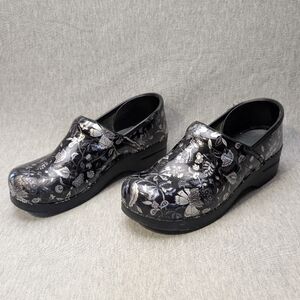 Dansko Floral Clogs Women's 40 Black Silver